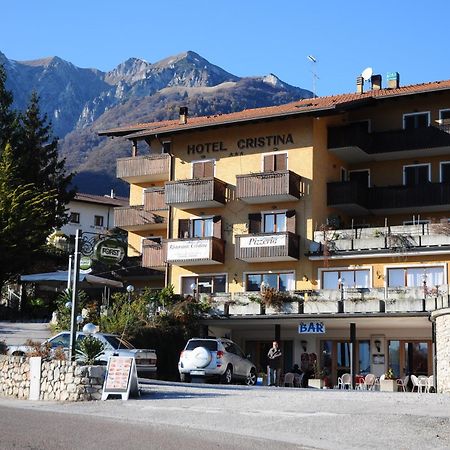 Hotel Cristina Tenno Exterior foto